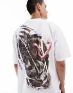 Marvel unisex oversized t-shirt with graphic Venom prints in white