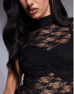 short sve lace bodysuit with ruched centre in black