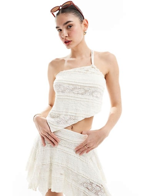 asyymetric hem strappy crop top in coconut texture co-ord