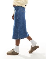 denim midaxi skirt with front split in medium blue denim