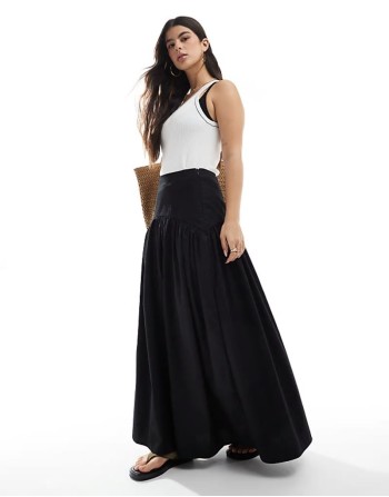 drop waist maxi skirt in black