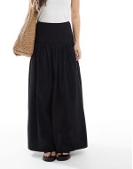 drop waist maxi skirt in black