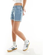 loose denim shorts with turn up in light blue