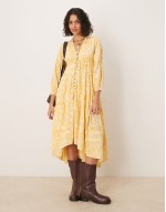 pappiet chintzy floral button midi dress in sunshine yellow