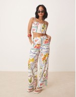 Premium co-ord in postcard print